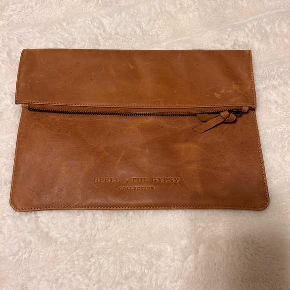 Spell - Picture 3 of 7